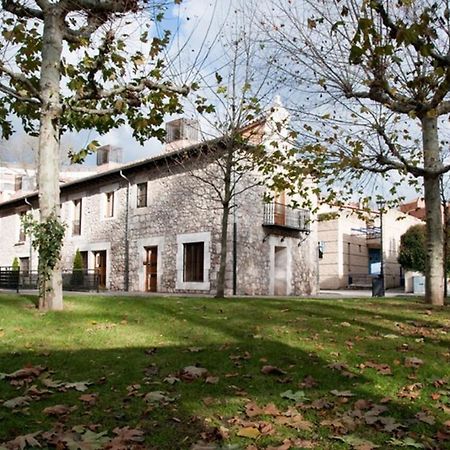 Apartamentos Maria Luisa Burgo Zewnętrze zdjęcie