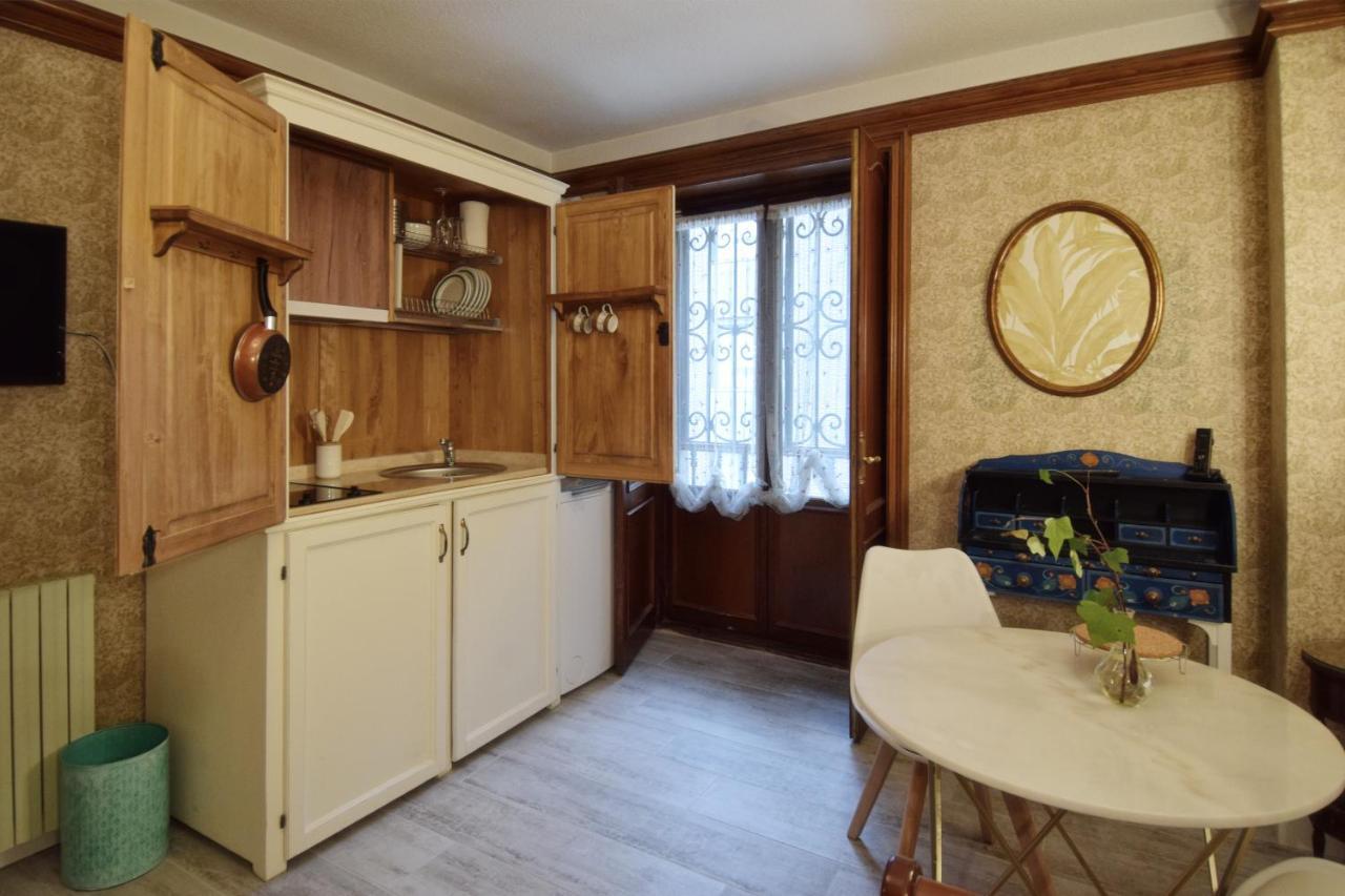 Apartamentos Maria Luisa Burgo Zewnętrze zdjęcie